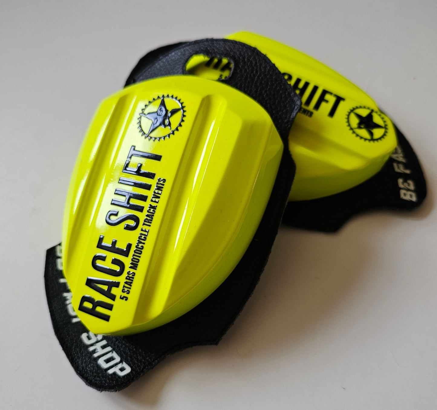 Wooden knee sliders RACE SHIFT  - PRO V2 - LIMITED EDITION (reverse velcro available)