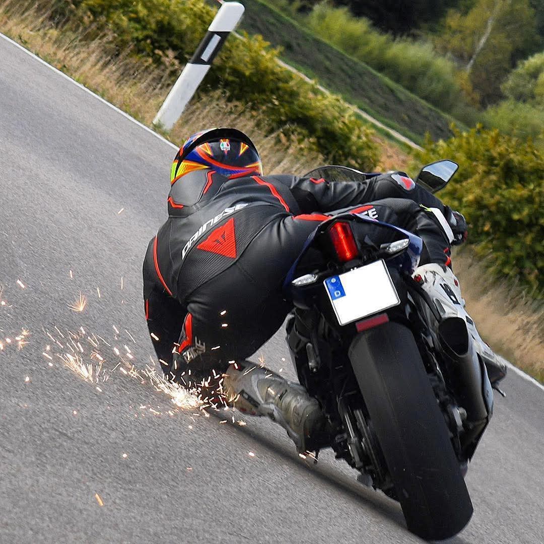 SPARKING KNEE SLIDERS